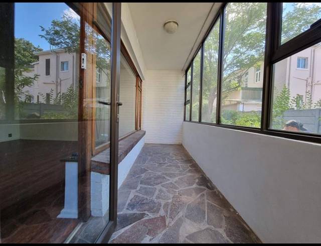 3 BEDROOM PROPERTY TO RENT IN KENILWORTH